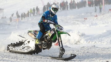 Carreras de motocross sobre la nieve rusa