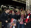 El Athletic regresa arropado por medio millar de hinchas