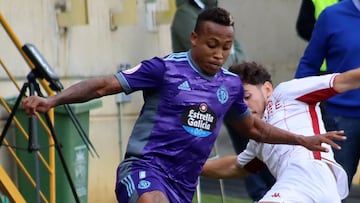 Paulo Vitor, jugador del Real Valladolid Promesas, en un partido de Primera RFEF.