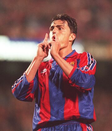 Jugó en el Barcelona desde 1992 hasta 1999, excepto la temporada 94/95 que jugó cedido en el Albacete