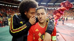 Witsel y Eden Hazard, en un partido de B&eacute;lgica.