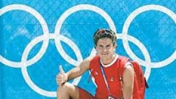 En 2002 se coronó campeón mundial y continental y en 2004, subcampeón del mundo.