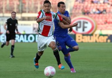 En su aparecer en Palestino, el actual zaguero de Colo Colo actuó en toda la línea defensiva y también como mediocampista de contención. El Coto Sierra, en todo caso, solo lo ha hecho jugar como defensor central.
