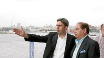 <b>VISTO BUENO. </b>Rambla (izda.) le ofreció todos los detalles a Gracia.