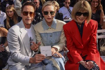 Robert Downey Jr., Cate Blanchett y Anna Wintour no se quisieron perder el desfile. 