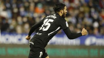Antoñín celebra su gol.