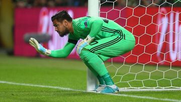 Sergio Romero niega contactos actuales con Boca y Racing