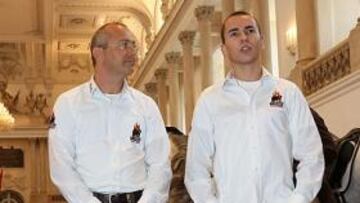 <b>DESEO.</b> Lorenzo desea volver a subirse a la moto cuanto antes.