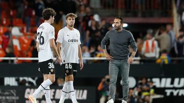 03/05/23  PARTIDO PRIMERA DIVISION
VALENCIA CF  - VILLARREAL CF 
FIN DE PARTIDO
RUBEN BARAJA ALBERTO MARI JAVI GUERRA