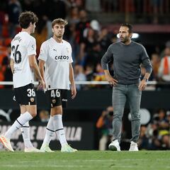 Los mimos de Baraja a sus chicos