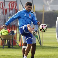 Pizarro: "A la U la comparo con la Roma por sus hinchas"