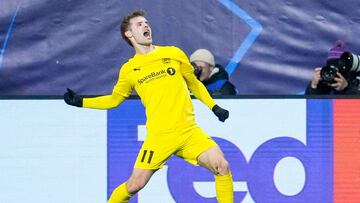 Bodoe/Glimt's Norwegian forward #11 Ole Didrik Blomberg celebrates scoring his team's second goal during the UEFA Champions League, Last 16, first-leg football match Bodo/Glimt vs Sporting CP at the Aspmyra stadium, in Bodo, Norway on March 11, 2026. (Photo by Fredrik Varfjell / NTB / AFP) / Norway OUT