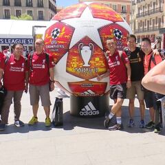 Bailes, selfies, conciertos y puro fútbol: lo mejor de la fiesta del UEFA Champions Festival