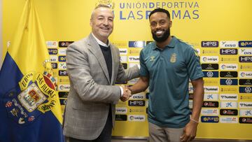 Hernani durante su presentaci&oacute;n como jugador de Las Palmas.