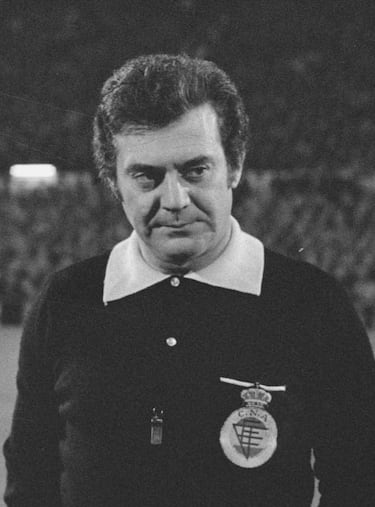 Murcia, 31 de octubre de 1938-Murcia, 3 de febrero de 2024). 85 años. Árbitro español de fútbol entre 1969 hasta 1986.1 Ostentó el cargo de vicepresidente del Comité Técnico de Árbitros.