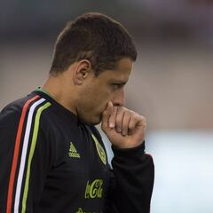 Chicharito Hernández: goles y valor en el mercado en declive