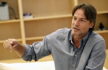 12 diferencias entre Pascual y Mart¨ªn, candidatos a presidente