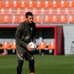 Giménez, Lodi y Saúl, bajas para Vigo; Torreira y Sanabria debutan