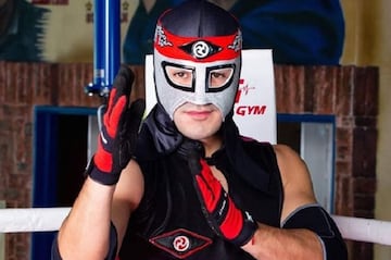 Hijo de Octagón, luchador profesional participante durante la primera temporada de Exatlón.