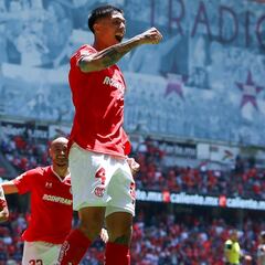 “Huerta es un hombre de hierro y merece estar en la Roja; lo de Montecinos es muy extraño”