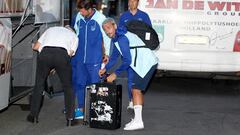 Griezmann, en la llegada del Atlético de Madrid a Oslo, donde mañana se enfrenta al Manchester United en un amistoso.