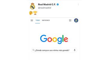 El tuit del Real Madrid donde busca en Google dónde comprar una vitrina más grande.