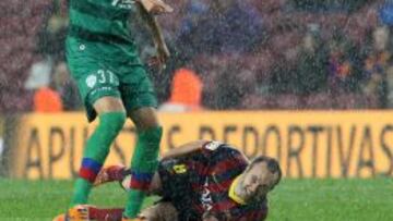 Víctor Camarasa en el partido de Copa ante el Barça.