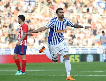 Willian José anotó el 1-0.