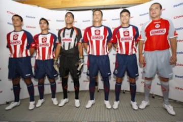 Las últimas 10 playeras rojiblancas de Chivas