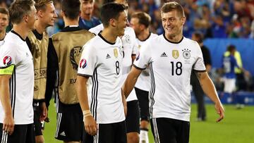 Kroos y Ter Stegen lideran la lista de Löw y vuelve Gundogan