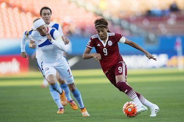 'Marigol' es un icono del fútbol mexicano femenil, pues marcó precedentes y fue la motivación de muchas jovencitas a querer sobresalir en este deporte, la delantera de México. En 2002 emigró a la liga estadounidense con Kansas City Mistics, y en su primer año logró anotar 17 goles y fue elegida MVP del torneo.
Posteriormente, Maribel fichó con el Barcelona y fue una de las jugadoras que ayudó al club a mantenerse en primera división. Su paso por el fútbol español fue destacado, pero corto.