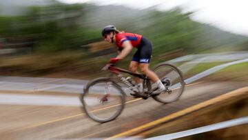 Pan-Am Games - Santiago 2023 - Mountain bike - Club Deportivo Universidad Catolica, Santiago, Chile - October 21, 2023 Chile's Catalina Vidaurre Kossmann in action during the women's olympic cross-country mountain bike final REUTERS/Pilar Olivares