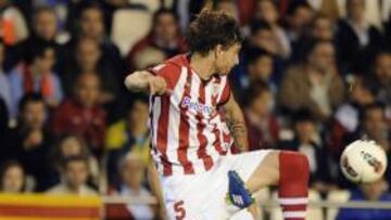 Amorebieta será el marcador de Soldado.