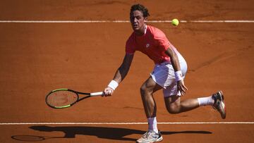 Carballés remonta ante Marterer y verá a Pella en octavos