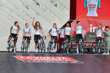 Los 21 equipos de La Vuelta a España Femenina