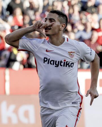 El delantero francés del Sevilla FC, Wissam Ben Yedder, celebra su gol anotado ante el Atlético de Madrid
