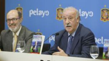 Del Bosque, en la presentación de su libro.
