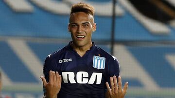 Buenos Aires 10 diciembre 2017
 Superliga Argentina
 Racing Club vs Gimnasia La Plata por la 12ma fecha del torneo, en el Estadio Juan Domingo Peron.
 Festejo de Gol Lisandro Lopez de Racing Club con Lautaro Martinez de Racing Club
 
 Foto Gustavo Ortiz
 