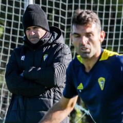 Cervera deja a Barral fuera para medirse al Alcorcón