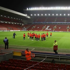 El Liverpool planea ampliar Anfield a 61.000 espectadores