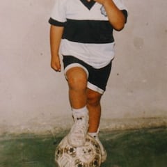 La carrera de Kun Agüero en imágenes