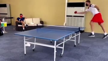 Pau Gasol shows Olympic talent against table tennis star