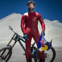 Max Stöckl, el rey del descenso extremo en mountain bike