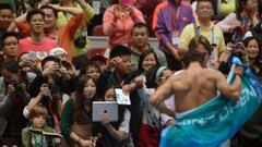 El tifón español Rafa Nadal agita a la numerosa afición china