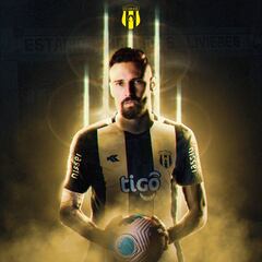 José Moya es confirmado como nuevo jugador de Guaraní