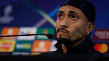 Soccer Football - UEFA Champions League - FC Barcelona Press Conference - Stamford Bridge, London, Britain - November 24, 2025 FC Barcelona's Raphinha during the press conference Action Images via Reuters/Andrew Couldridge