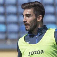 El Alcorcón presenta a Víctor García y José León