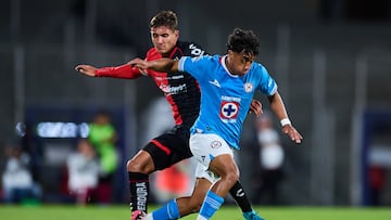 Atlas le hace la vida imposible a Cruz Azul