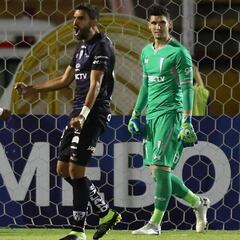 Chilenos sufren con su menor porcentaje de triunfos en 15 años