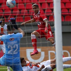 La Calera se sobrepone y queda como único puntero